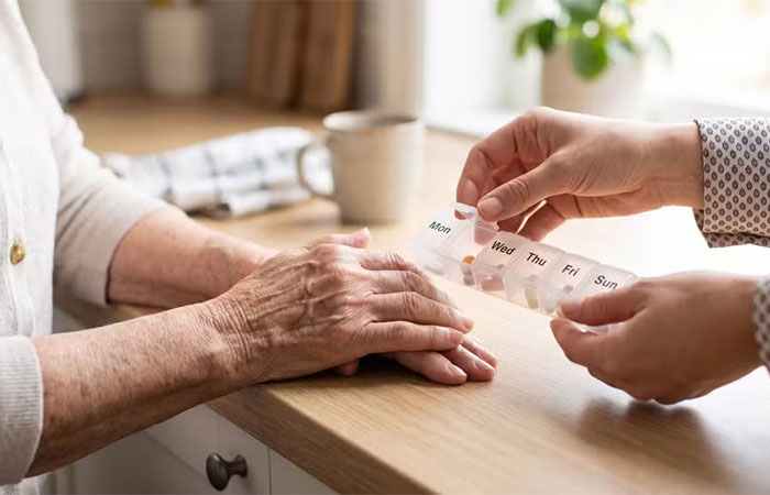 Novo estudo identifica combinações de medicamentos potencialmente prejudiciais para os idosos