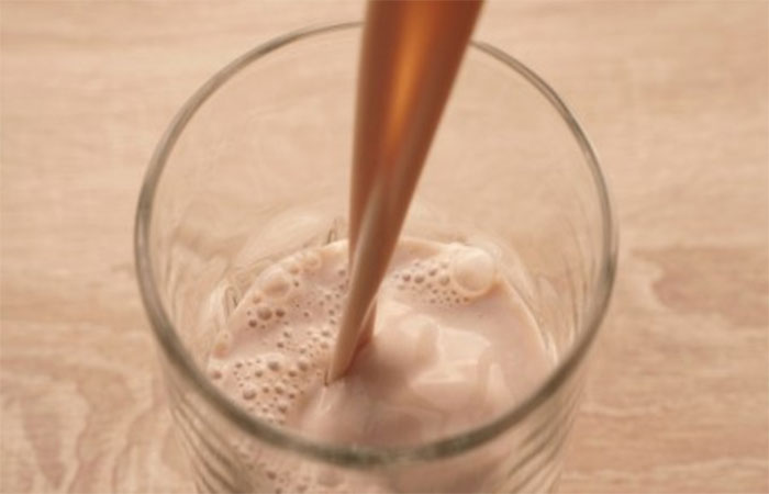 Composição de bebidas vegetais influencia proliferação de bactérias, revela estudo