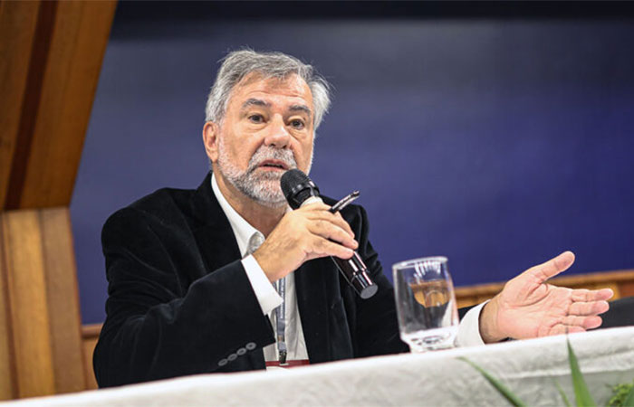 Cientista vê esgotamento dos recursos naturais do planeta e decreta fim do modelo econômico atual